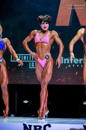 FIGURE НОВИЧКИ